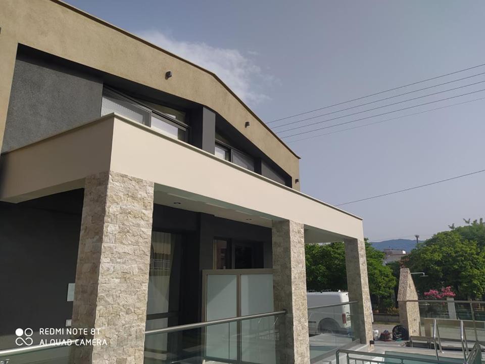 Amalia Deluxe Villas Vrasná 외부 사진