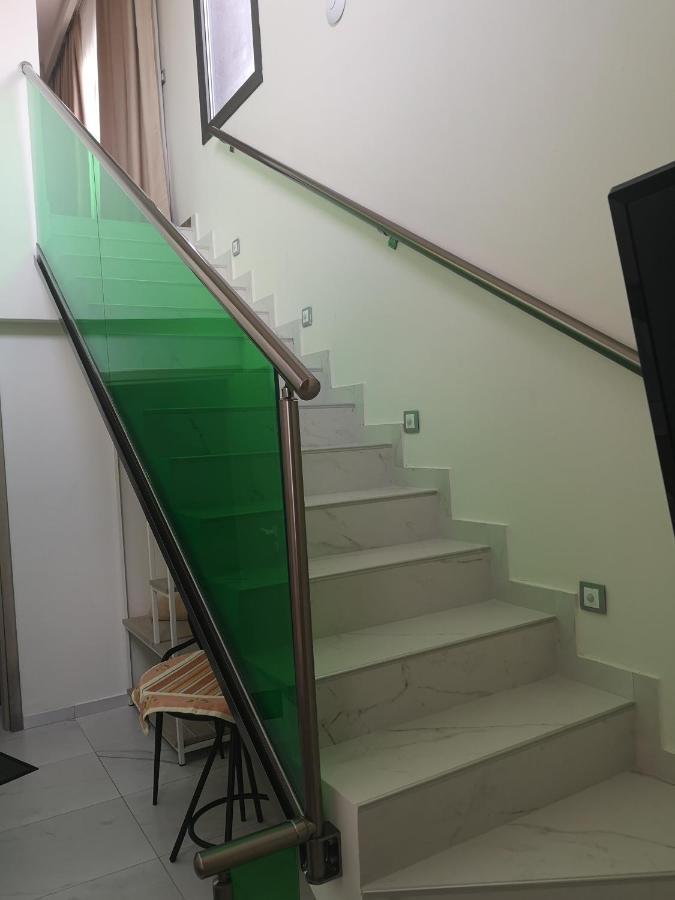 Amalia Deluxe Villas Vrasná 외부 사진