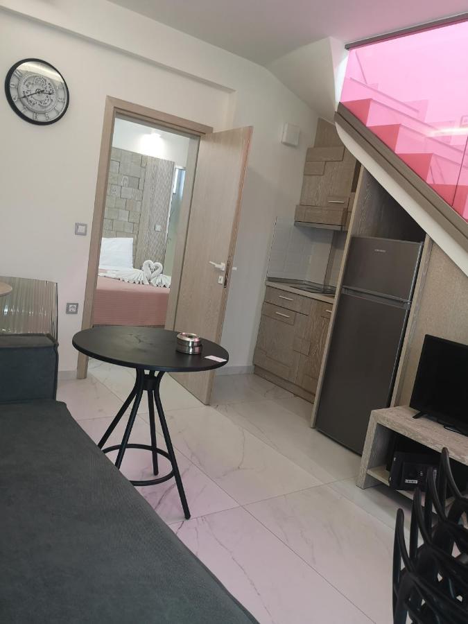 Amalia Deluxe Villas Vrasná 외부 사진