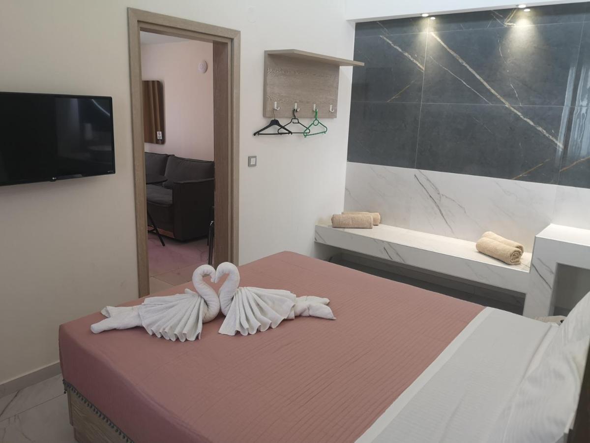 Amalia Deluxe Villas Vrasná 외부 사진